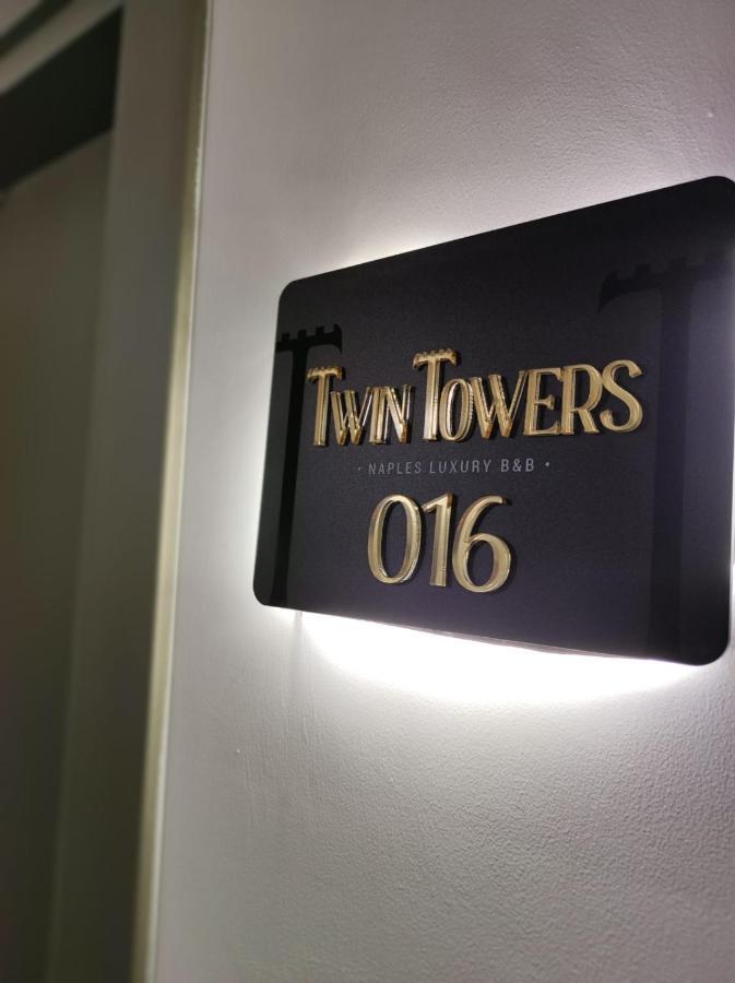 Bed and breakfast Twin Towers Naples Luxury Extérieur photo